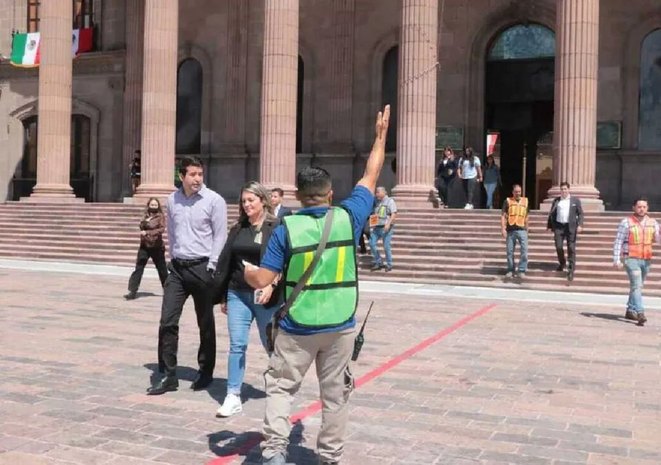 Realizan simulacro de Protección Civil en Nuevo León