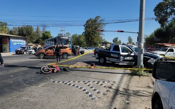 El cuerpo de Roberto quedó sobre la carretera / Juan Carlos Munguía