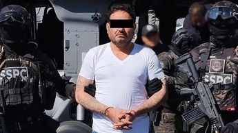 Presentación de 'El Botox' tras ser detenido en Michoacán, en un operativo conjunto / Cortesía