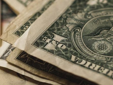 Precio del dólar, hoy miércoles 28 de mayo de 2025 / Freepik