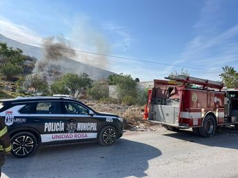 Autoridades llegaron para atender el incendio | Foto: Milenio