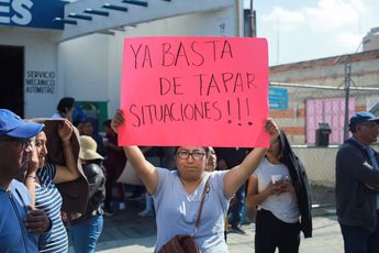 Madres de familia protestan contra nuevo caso de acoso sexual en Centro Escolar de Cholula, Puebla / Agencia Es Imagen