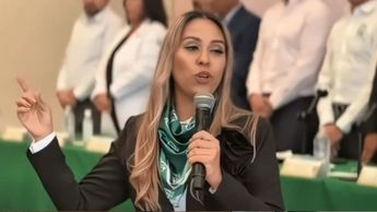 Karina inició en el área de higiene en 2020; actualmente realiza su año de pasantía como enfermera en la Clínica 16 de Torreón.