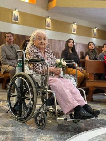 Esperanza Chairez celebró sus 100 años de vida / Karla Victoria Barajas