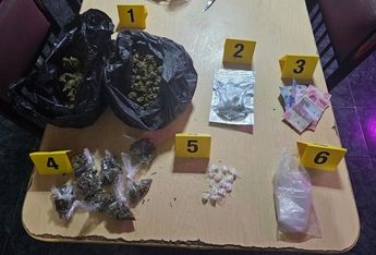 Droga y dinero asegurado en la colonia Fomerrey 112. | Cortesía