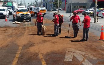 Derrame de diesel de grúa en Monterrey | Fabricio Gallegos