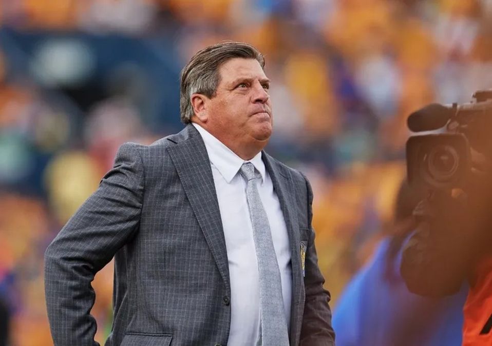 Miguel Herrera deja de ser director técnico de Tigres