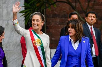 Regidores de Morena Puebla celebraron la llegada de Claudia Sheinbaum a la presidencia / Agencia Es Imagen