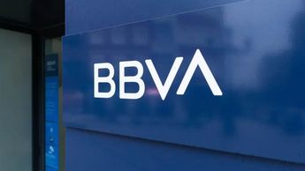 Nueva comisión para 2024 por retirar dinero en cajeros BBVA; Así la puedes evitar