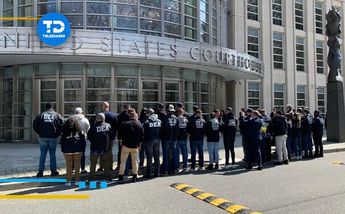 Agentes de la DEA tras audiencia de Caro Quintero