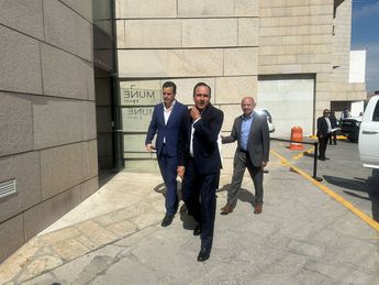 El gobernador de Coahuila, Manolo Jiménez en su llegada al Museo del Noreste. | Sandra González