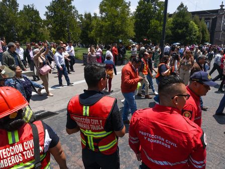 Los puntos de reunión por un sismo se hacen en lugares al aire libre | Cuartoscuro