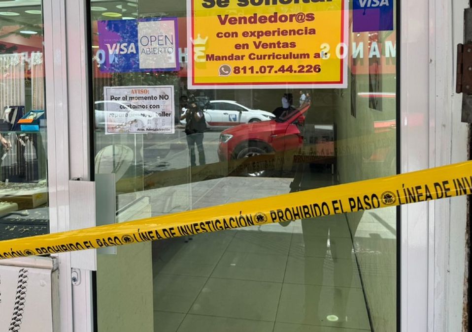 Robo en joyería Del Ángel de Monterrey