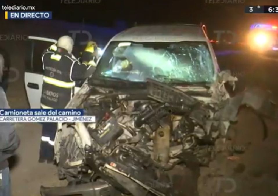 Mujer de la tercera edad termina lesionada tras volcadura en La Laguna; la llevaban al seguro