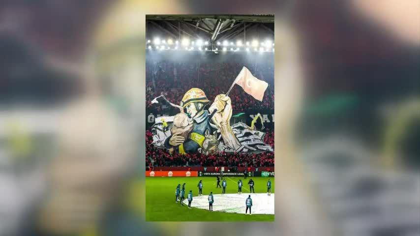 'Proteo' y rescatistas son homenajeados en partido del Trabzonspor en Turquía