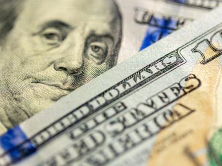 El peso mexicano se depreció en la penúltima semana de abril de 2026 | Freepik