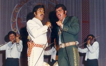 Vicente Fernández inicios de su carrera en el teatro Blanquita en la CdMx | Instagram