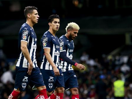 Héctor Moreno, Erick Aguirre y Duván Vergara / Mexsport