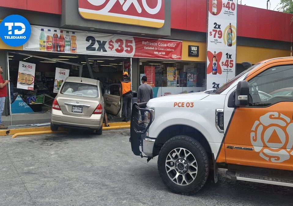 Por fortuna, no había clientes en el local | Israel Santacruz