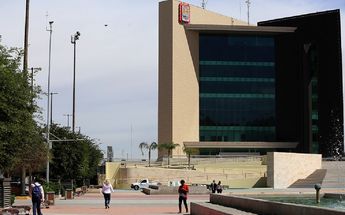 PLAZA MAYOR DE TORREÓN