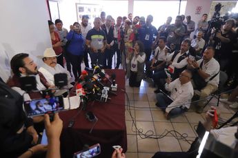 Armando Guadiana denuncia la detencion de 27 personas relacionadas con el partido MORENA