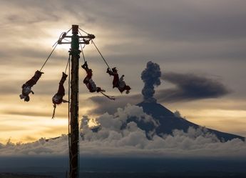 “Los Voladores y el milagro de Don Goyo”, Andrés Lobato