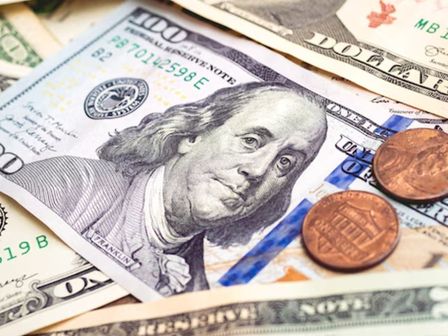 El peso se depreció en lo que va de la última semana de febrero de 2026 | Freepik