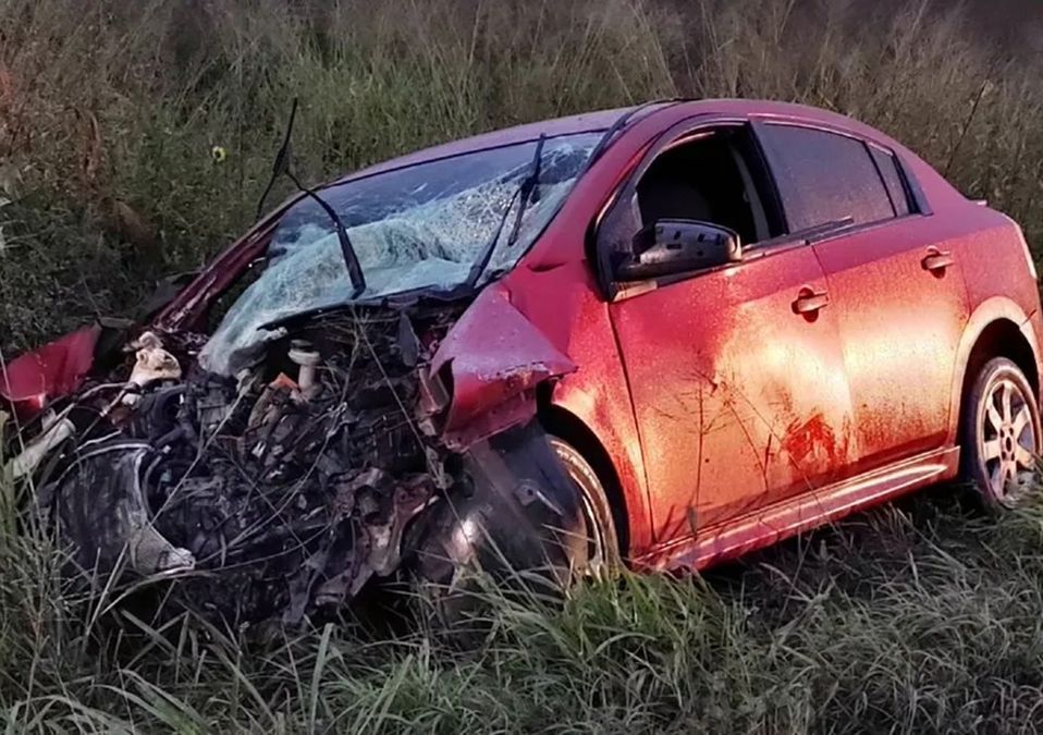 Automovilista muere tras chocar contra tráiler en Cadereyta