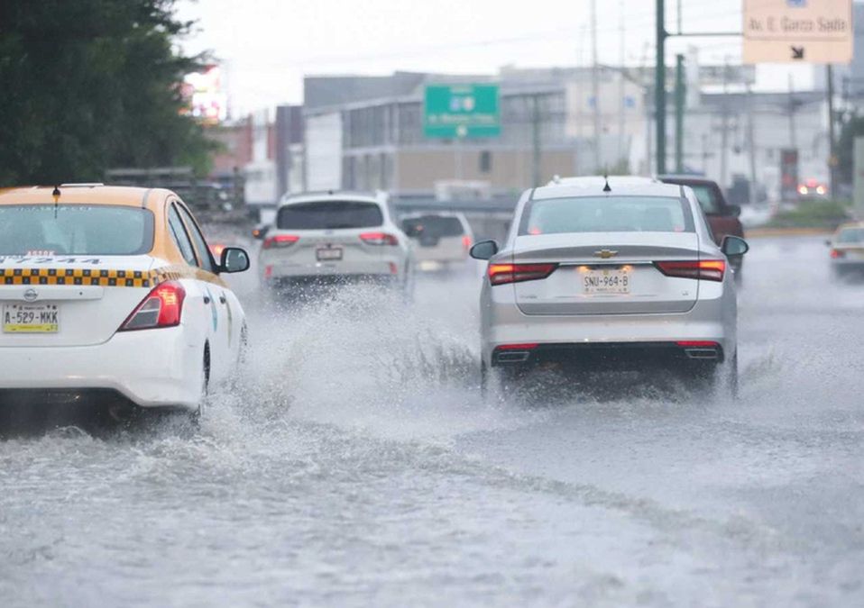 Para este miércoles se espera un 40 por ciento de probabilidad de lluvia en Monterrey. | Jorge López