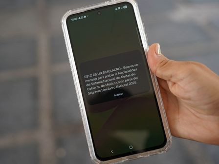 Los celulares cuenta con la Alerta Sísmica para notificar a los ciudadanos sobre un temblor | Cuartoscuro