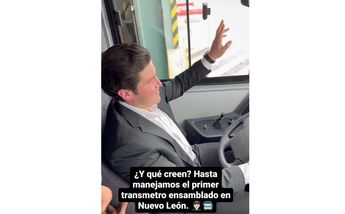 Unidades transmetro Nuevo León │ Instagram: Samuel García.