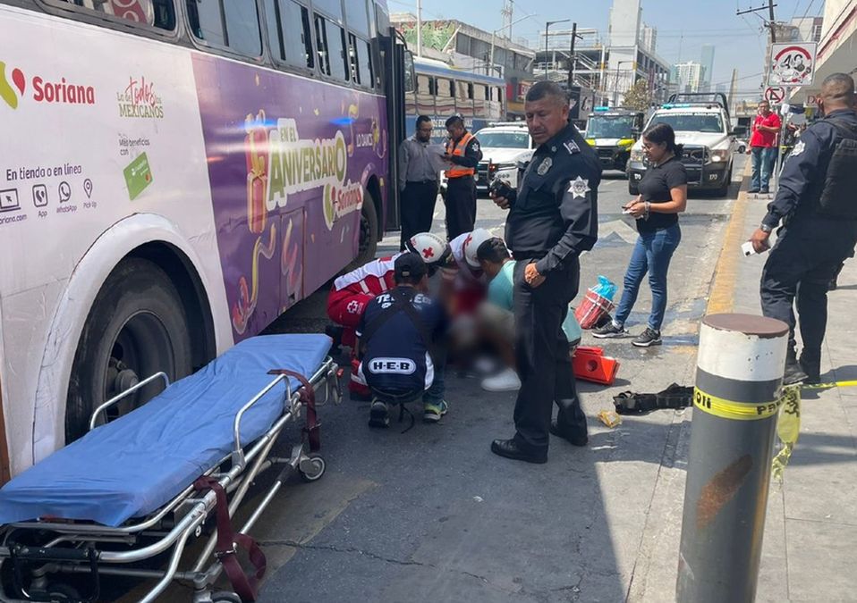 Atropellan a adulto mayor en el Centro de Monterrey | Víctor González Garza