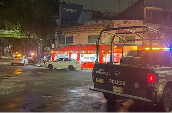 Dos sujetos a bordo de una motocicleta dispararon dentro de la taquería | Enrique Luna