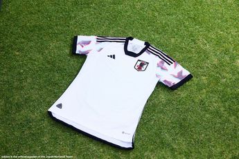 Uniforme de visita de Japón / Twitter @jfa_samuraiblue