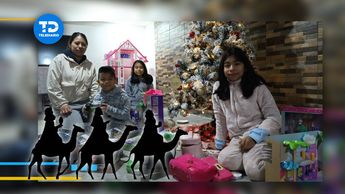 Noemí, Fátima y Eduardo despertaron y encontraron sus regalos debajo de su árbol de navidad este Día de Reyes | Nancy Camacho