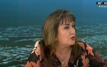 Luis Carlos intentó bailar con la licenciada