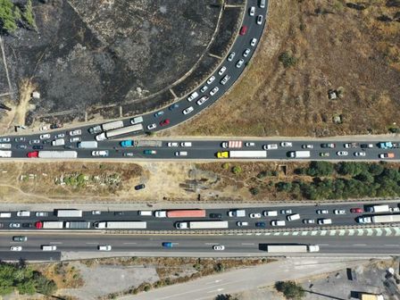Tráfico en la autopista Puebla-México a la altura de periférico en dirección a CdMx / Es Imagen