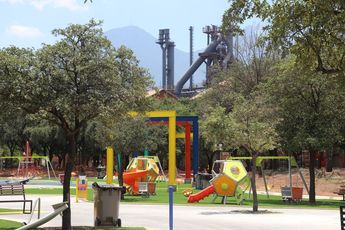 El Parque Fundidora trabaja en la construcción de más áreas de juegos para niños. | Roberto Alanís