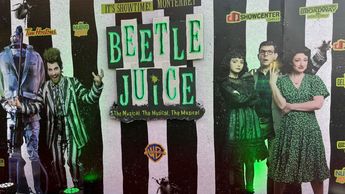 Beetlejuice el icónico y sombrio musical llega desde Broadway a Monterrey.| Especial