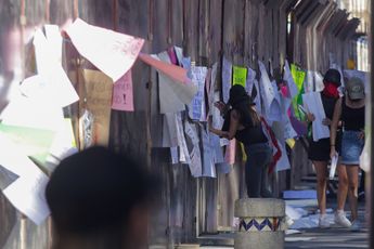 El Ayuntamiento descartó usar barreras para proteger monumentos debido a que pueden interpretarse como desafíos para manifestantes / Agencia Es Imagen