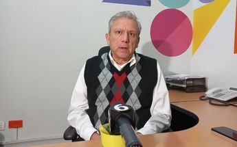 Psicólogo y director de la Prepa U-ERRE Campus Centro, Francisco Cervantes Pérez