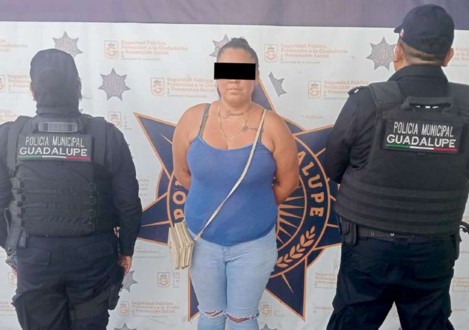 La mujer detenida en Guadalupe, Nuevo León fue identificada como Martha de 32 años. | Cortesía
