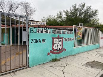 Padres de familia y maestros denunciaron la omisión de las autoridades. | Pamela Villanueva