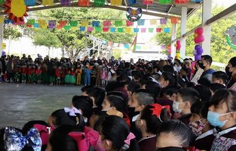 El plantel educativo se encuentra en la colonia Mirador de las Mitras. | Alexandra Amao