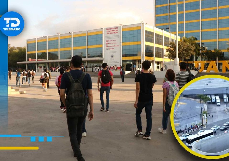 Este lunes regresaron a clases más de 220 mil estudiantes de la UANL. | Raúl Palacios
