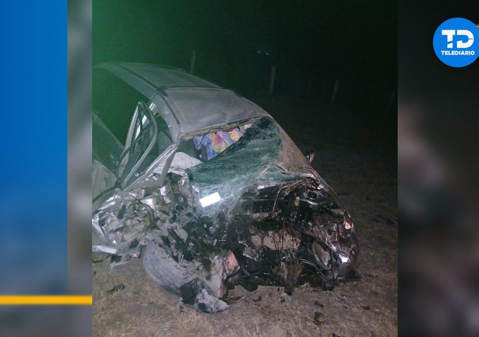 Choque entre tractocamión y auto deja un muerto en la carretera a Laredo. | Cortesía