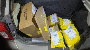 Paquetes de Mercado Libre que estaban siendo robados en Zapopan / Vicente Torres