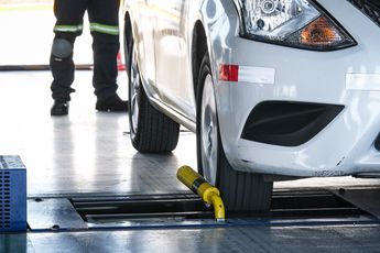 Cada mes inicia el periodo de verificación de otra terminación de placas | Especial
