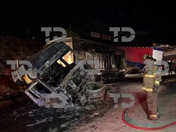 El trailero fue trasladado inicialmente al Hospital General, pero durante el trayecto fue llevado al Hospital Ixtlero, donde perdió la vida.