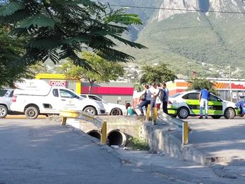 El incidente provocó un embotellamiento sobre la avenida Eloy Cavazos. | Agustín Martínez